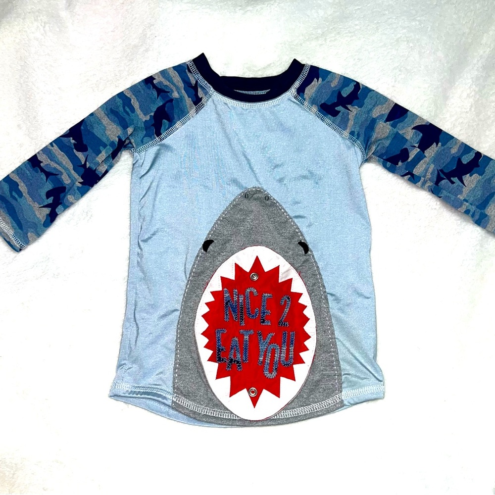 Mudpie Camo Shark rashguard with flap, size 2T-3T